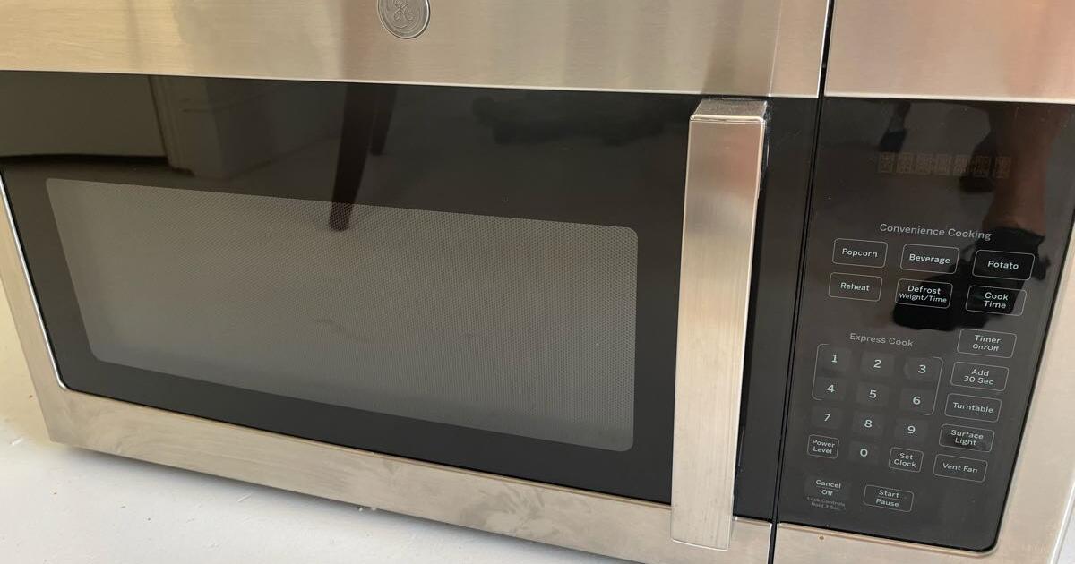 GE Microwave for $55 in La Quinta, CA | For Sale & Free — Nextdoor