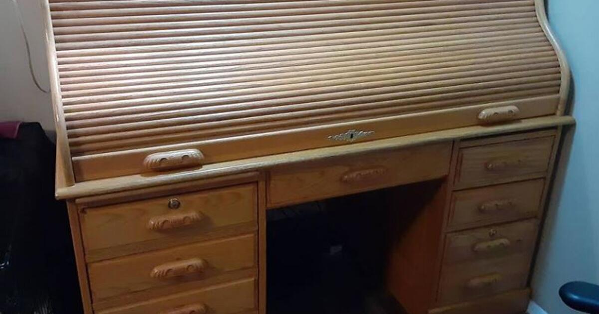 Solid Oak Rolltop Desk in Albuquerque, NM For Sale & Free — Nextdoor