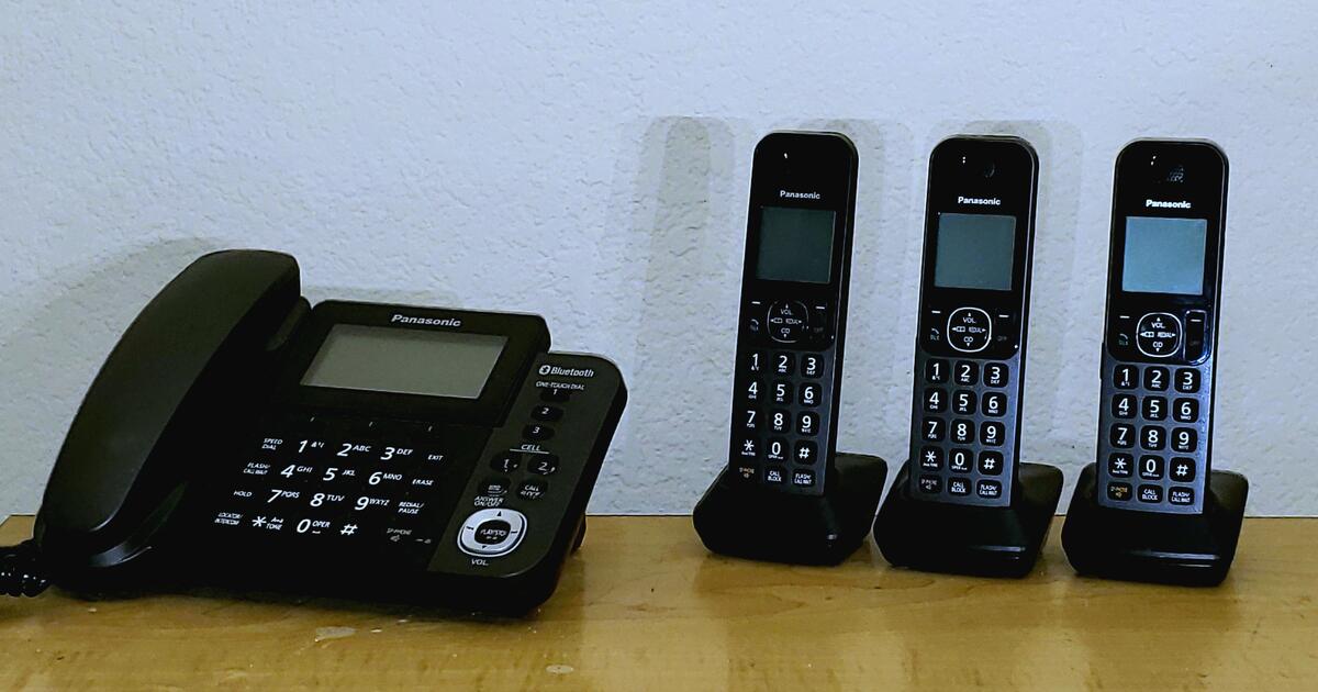 Best offer PANASONIC Corded / Cordless Phone with Link2Cell Bluetooth