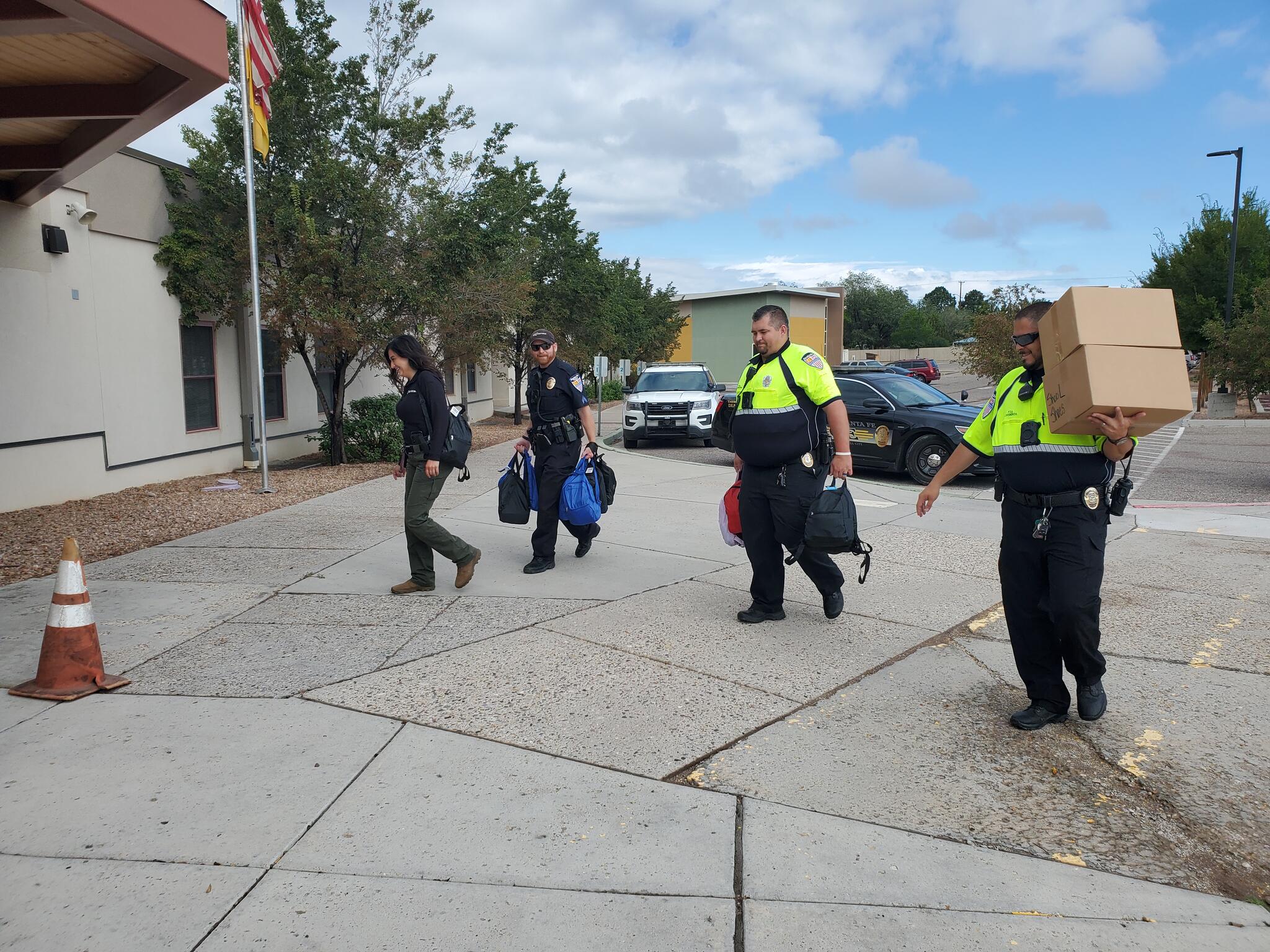 Sweeny Elementary Visit (Santa Fe Police Department) — Nextdoor — Nextdoor