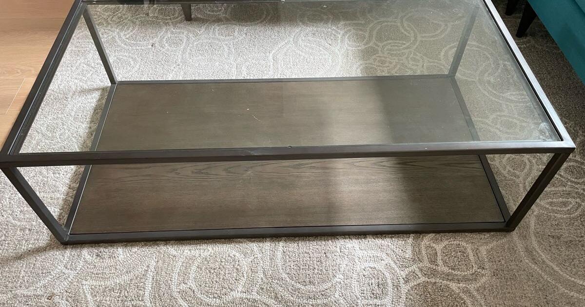 Coffee table and end table by Crate&Barrel for 115 in Bellevue, WA
