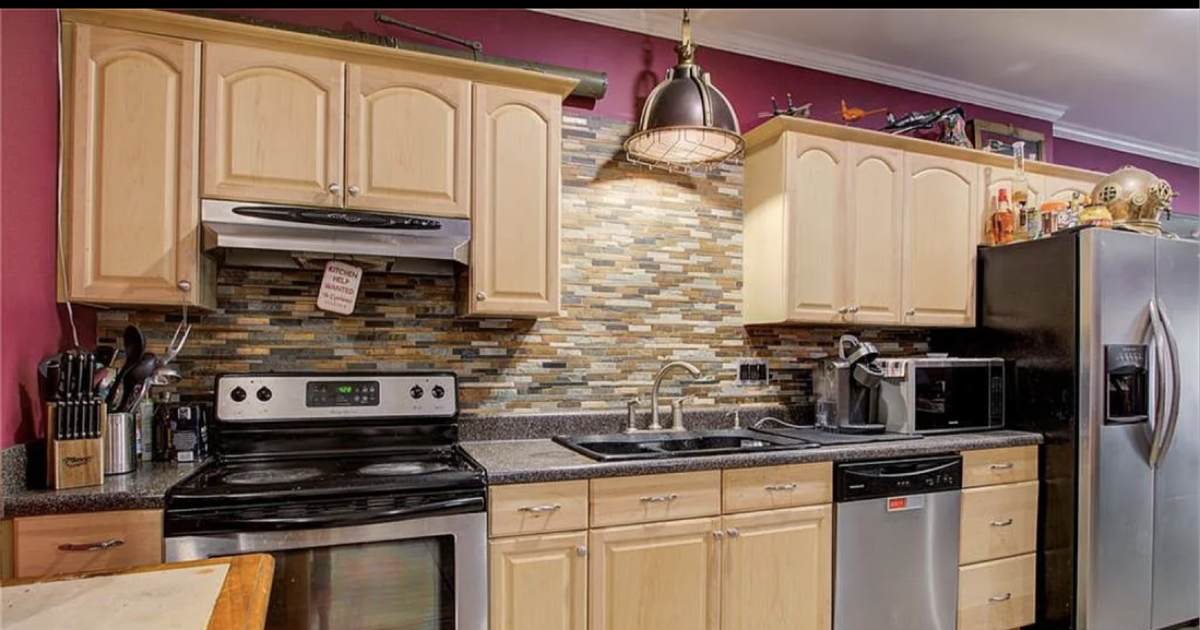 Wanted House Appliance Set / Kitchen Appliance Set for Free in