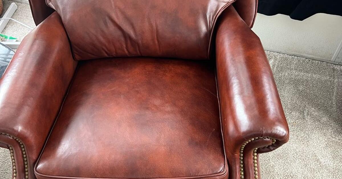 Walter E. Smithe Leather Recliner Chair for $2600 in Barrington, IL | For Sale & Free — Nextdoor