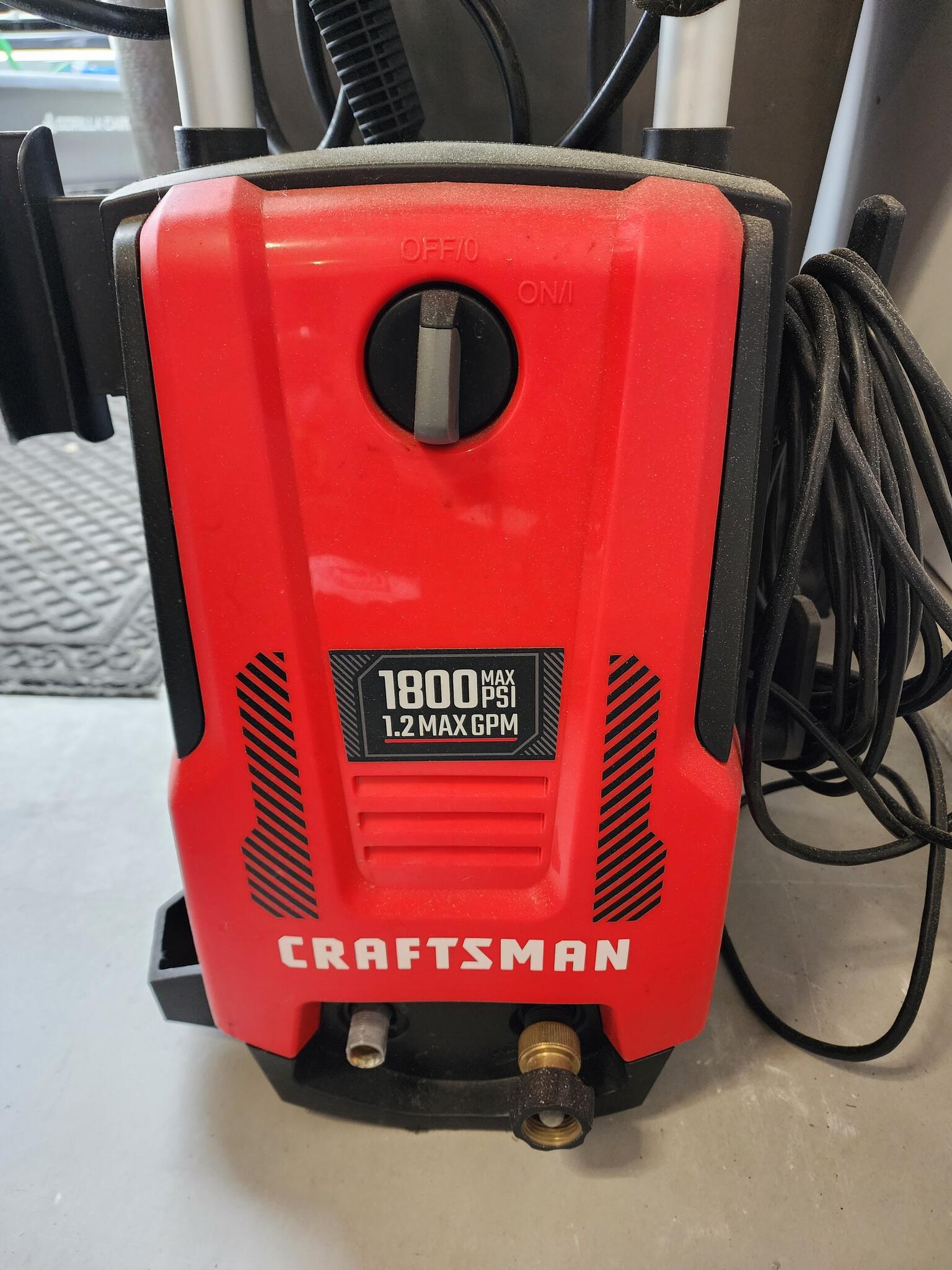 Craftsman 1800 psi Pressure Washer for Free in Andover, MN For Sale
