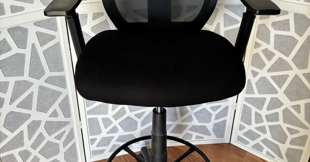 Staples cabal mesh fabric stool for 50 in costa mesa ca for sale