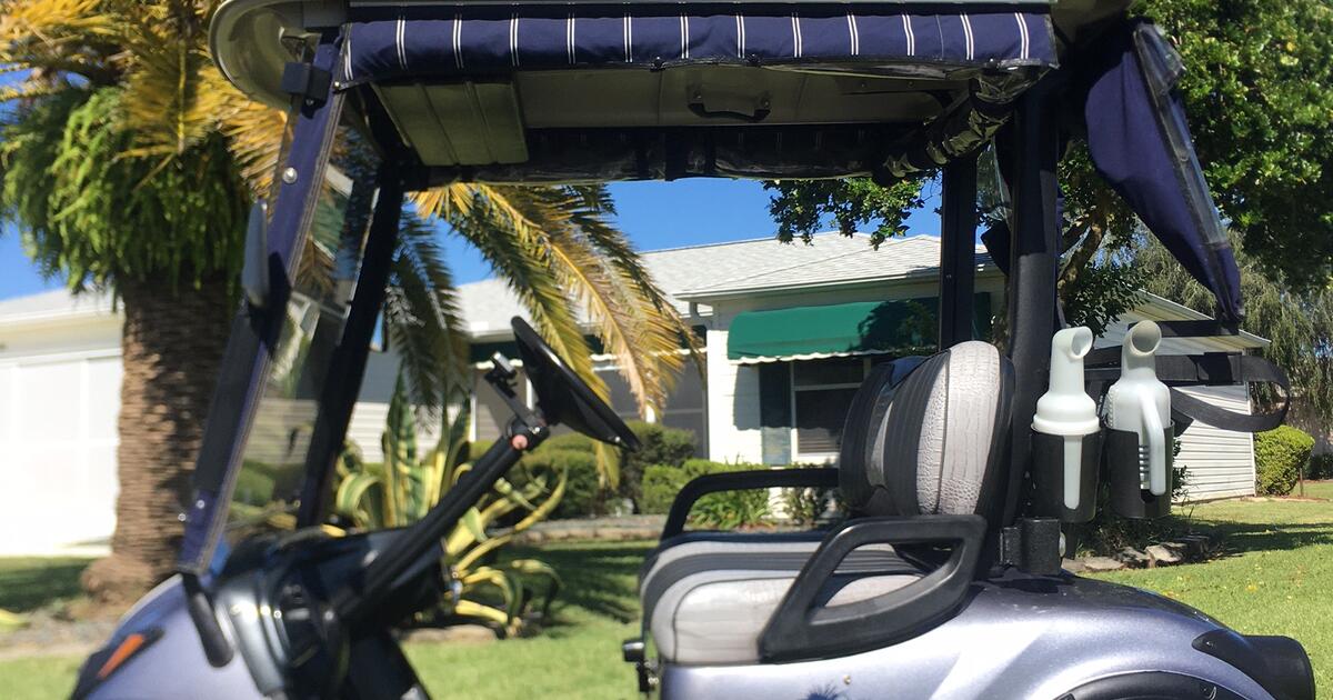 2010 Yamaha EFI Gas Fuel Injected Golf Cart for 4600 in The Villages