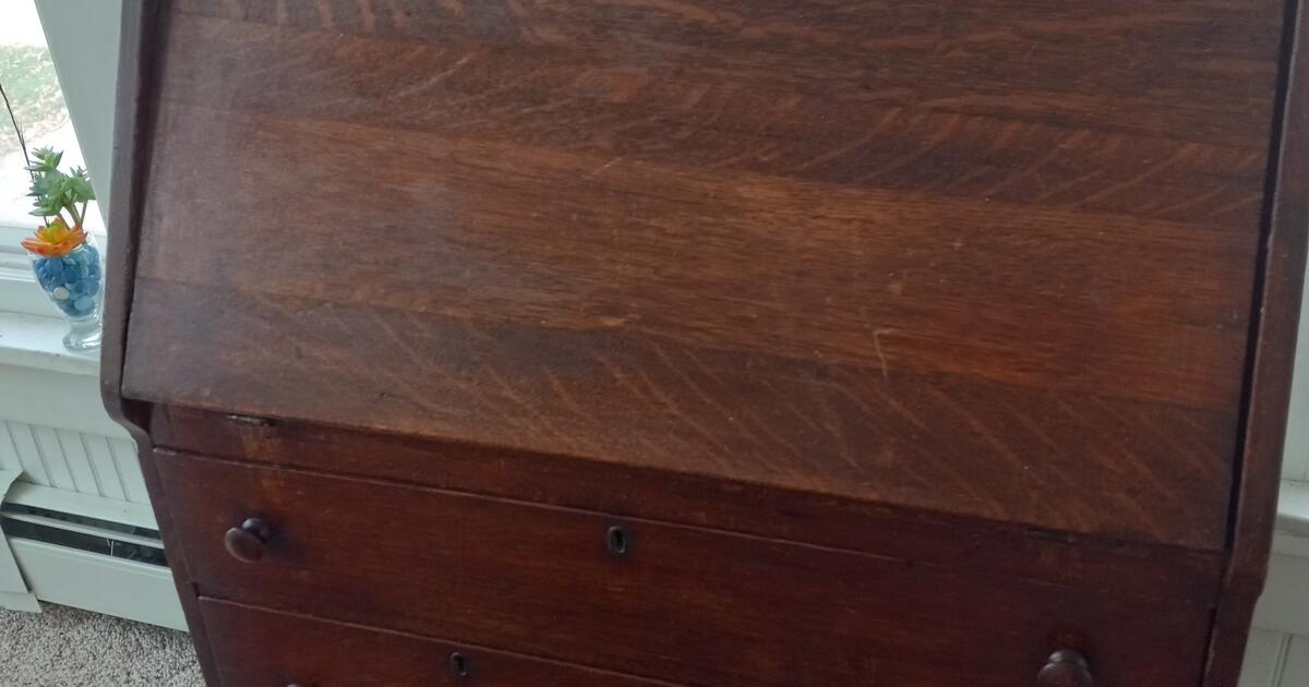 Free furniture for Free in Oshkosh, WI For Sale & Free — Nextdoor