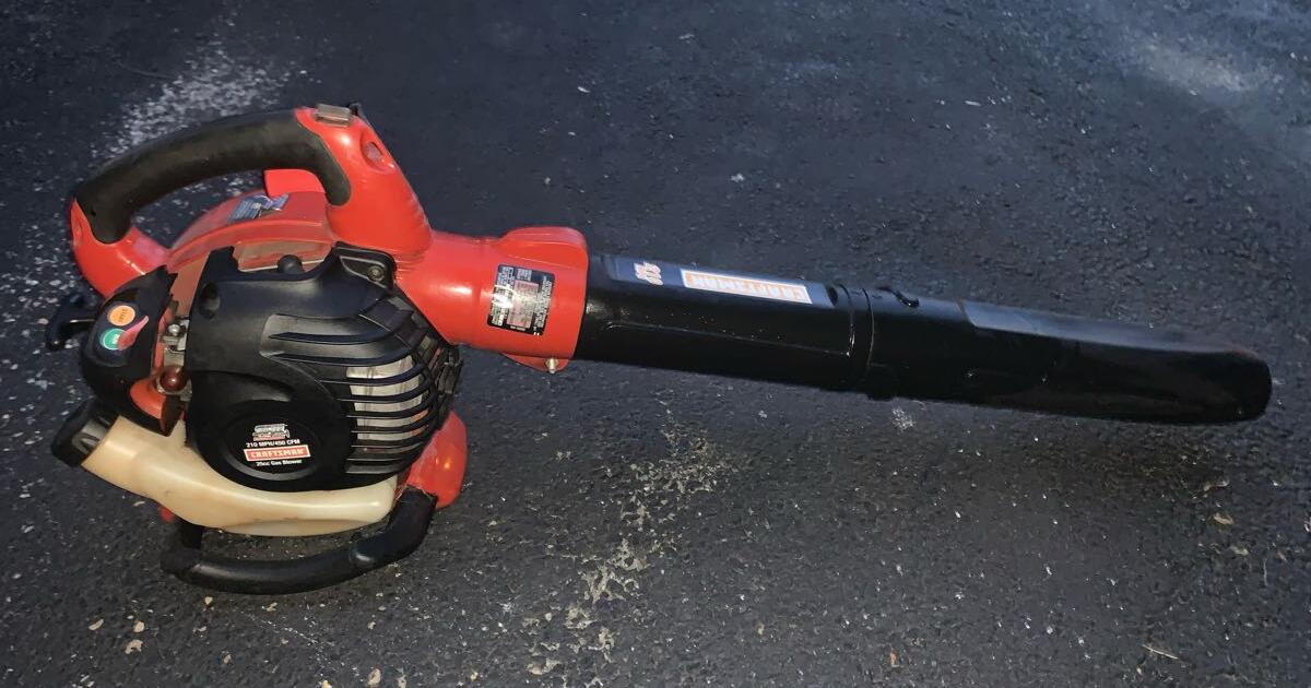 Craftsman 215 mph/450 CFM 25cc gas blower for $30 in Wilmington, DE ...