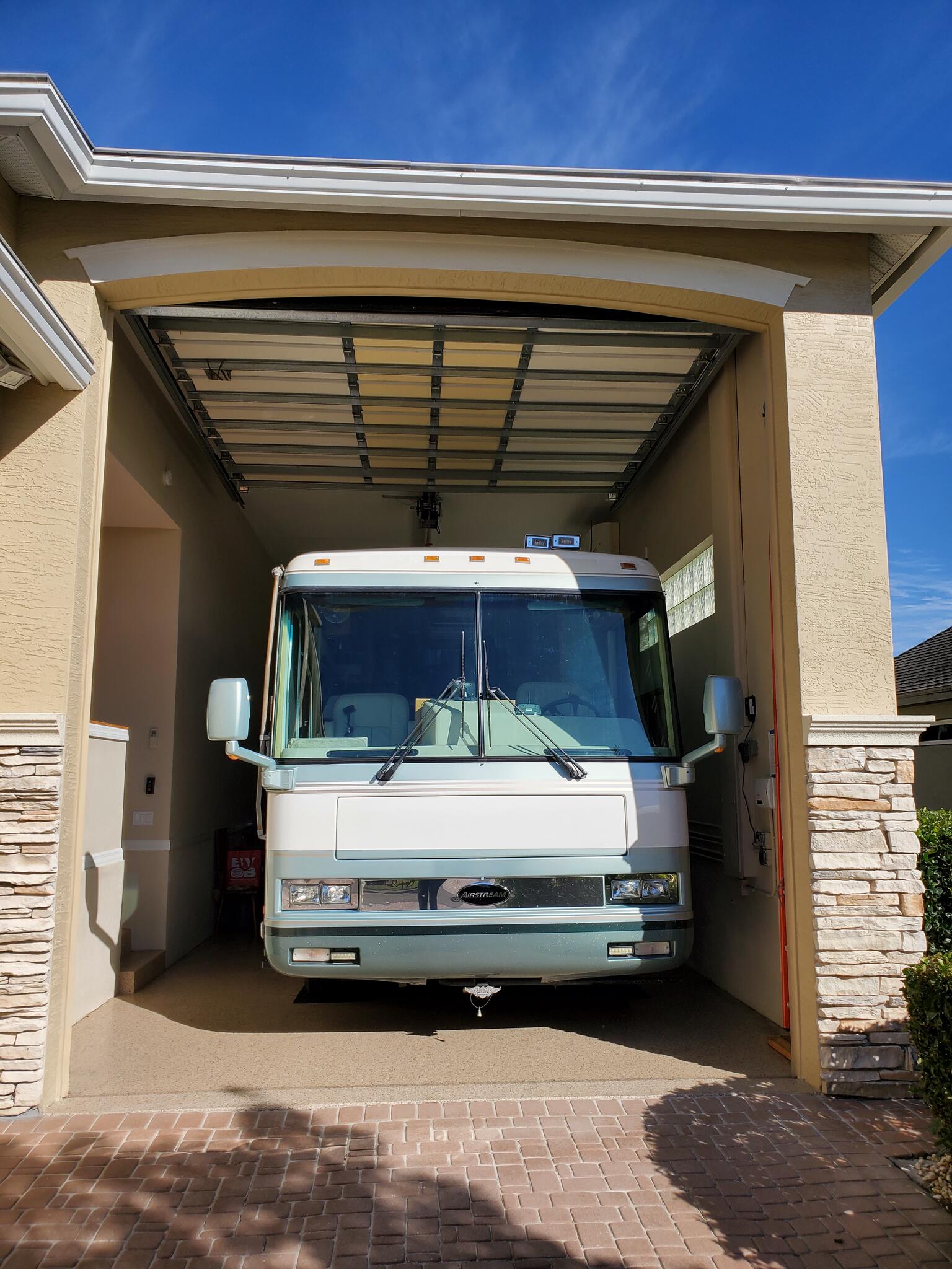 RV Garage Home for Free in Ellenton, FL | For Sale & Free — Nextdoor