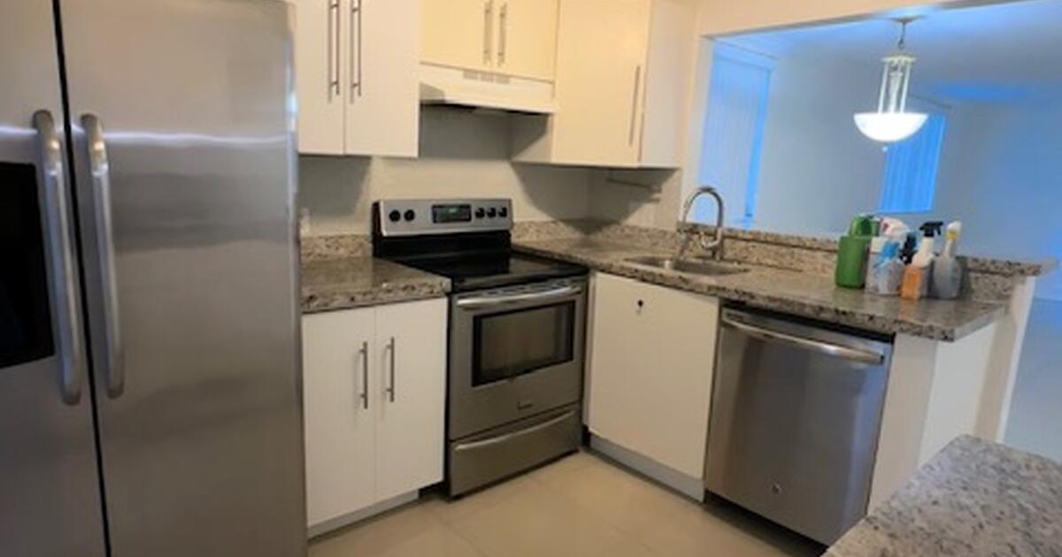 Condo for sale 2/2/plus Den for 213000 in Lecanto, FL For Sale