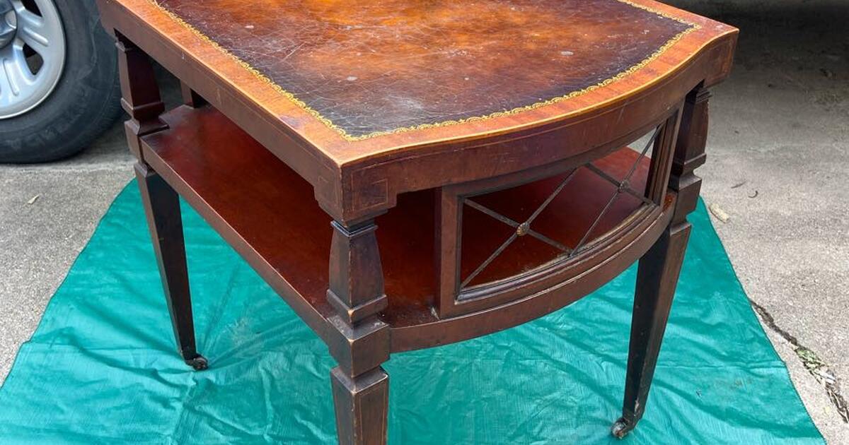 Antique End Table for 40 in Houston, TX For Sale & Free — Nextdoor