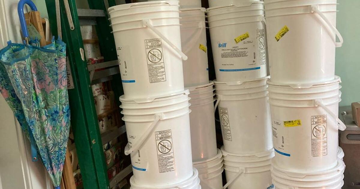 Free buckets for Free in Mount Pleasant, SC For Sale & Free — Nextdoor