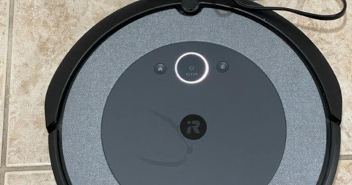 Roomba I3 Used In Great Condition For 70 In Valley Center Ca For