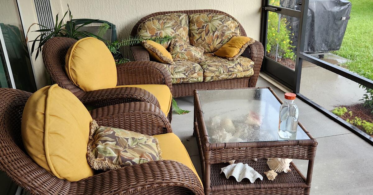 Patio Furniture for 325 in The Villages, FL Finds — Nextdoor
