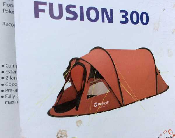 Fusion 300 Pop-up ). For £100 In Harrogate, Engl& For Sale & Free — Nextdoor