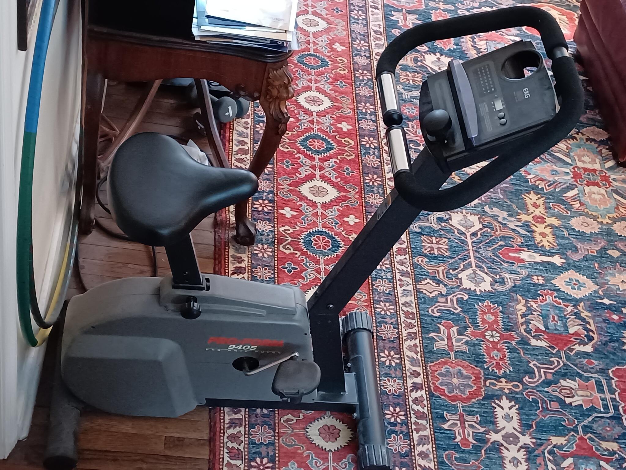 Proform 940s deals exercise bike