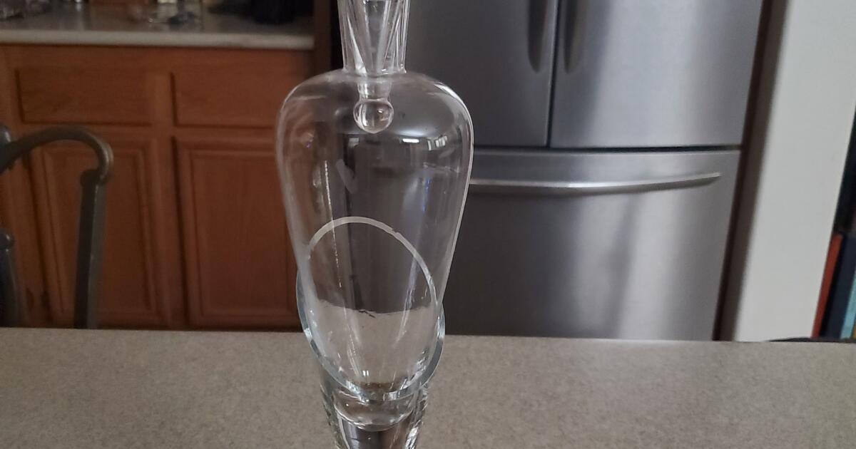 Wine Decanter, Crystal, 3 Pieces for 10 in Hemet, CA For Sale & Free