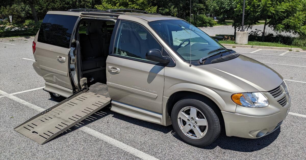 2007 Dodge Grand Caravan Braun Entervan II for $10500 in Crofton, MD ...