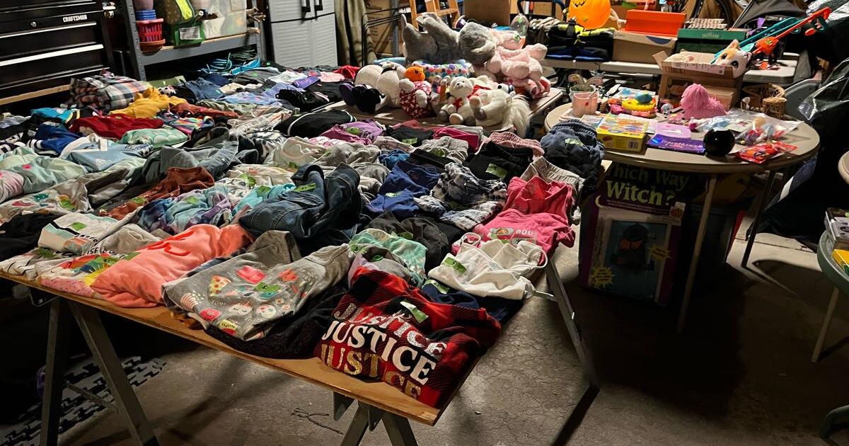 Garage sale 8/178/19/2023 95 pm for 1 in Blaine, MN For Sale