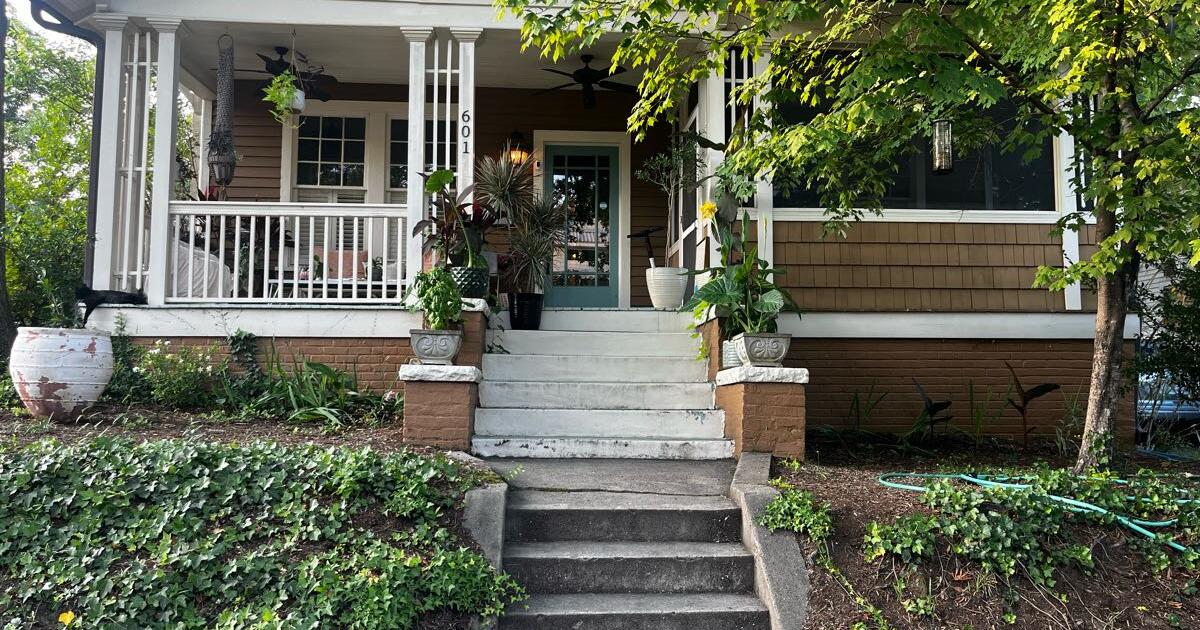 Four bedroom three bathroom house in Oakwood for rent in Raleigh, NC