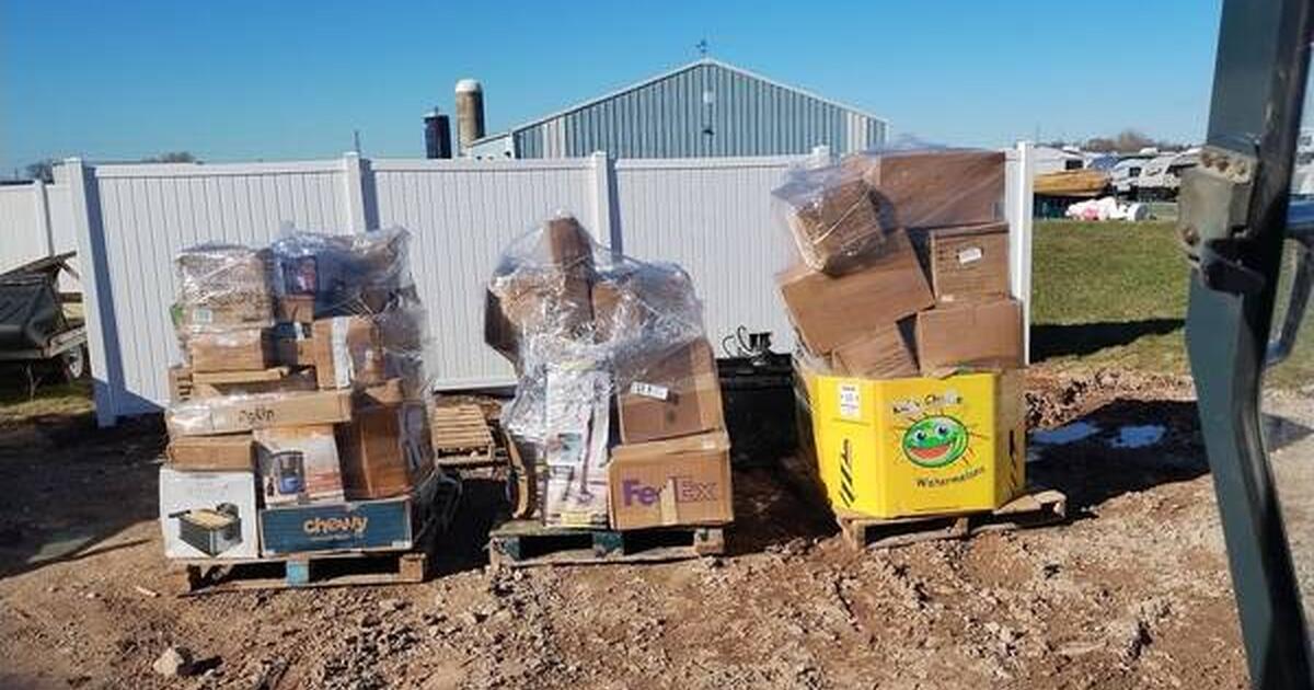 Unclaimed mail amazon pallets mystery boxes etc 4 kaukauna for 4
