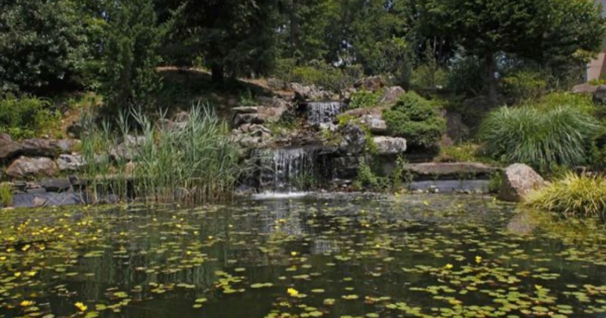 Fox Hills Condo For Sale in Florham Park, NJ Finds — Nextdoor