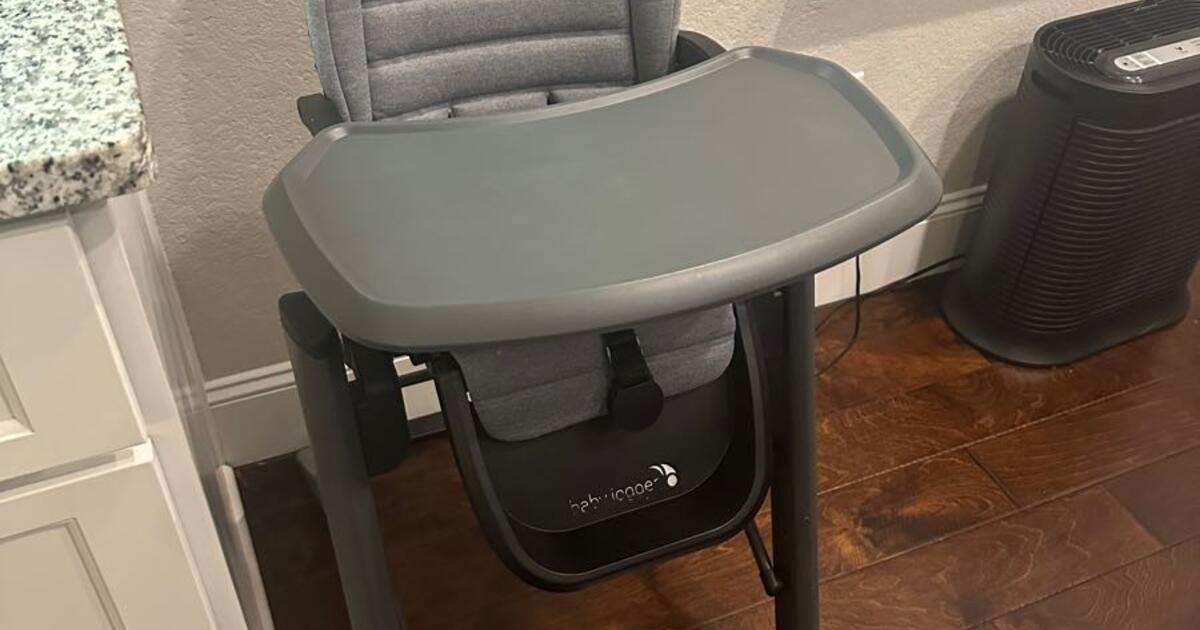 Baby Jogger High Chair for 150 in Spring, TX For Sale & Free — Nextdoor