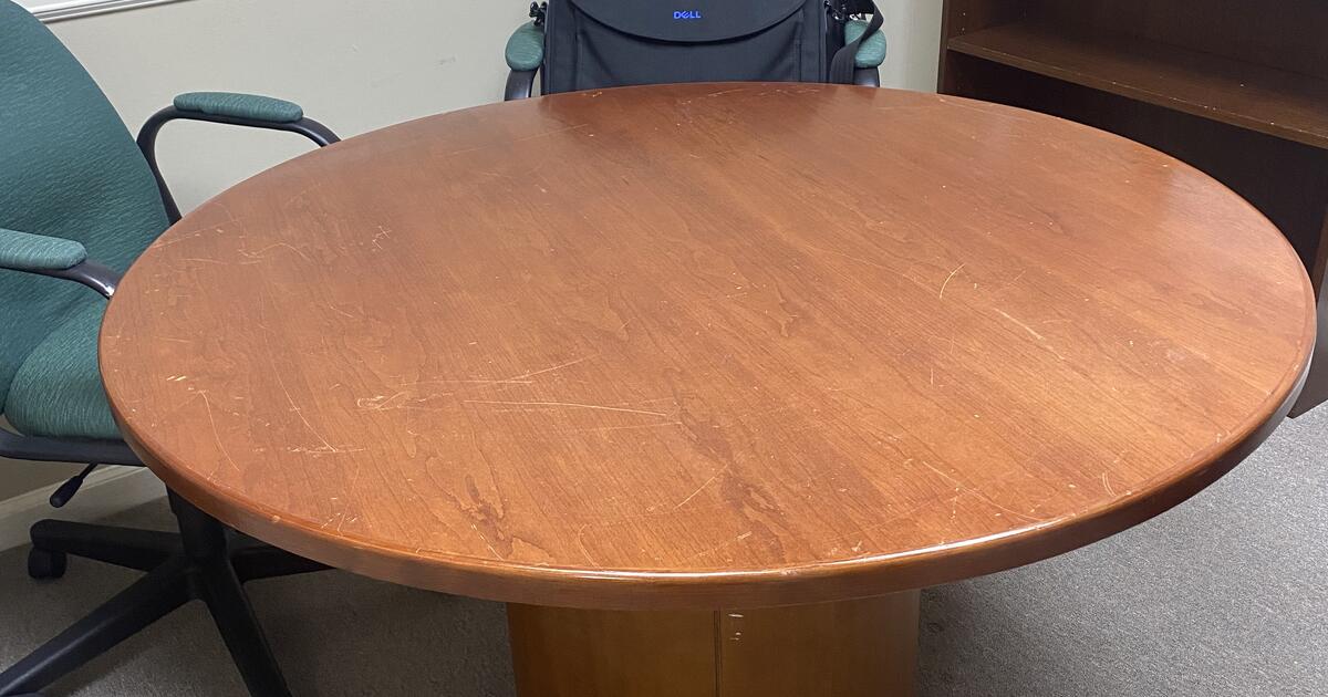Office furniture to give away for Free in Franklin Lakes, NJ Finds