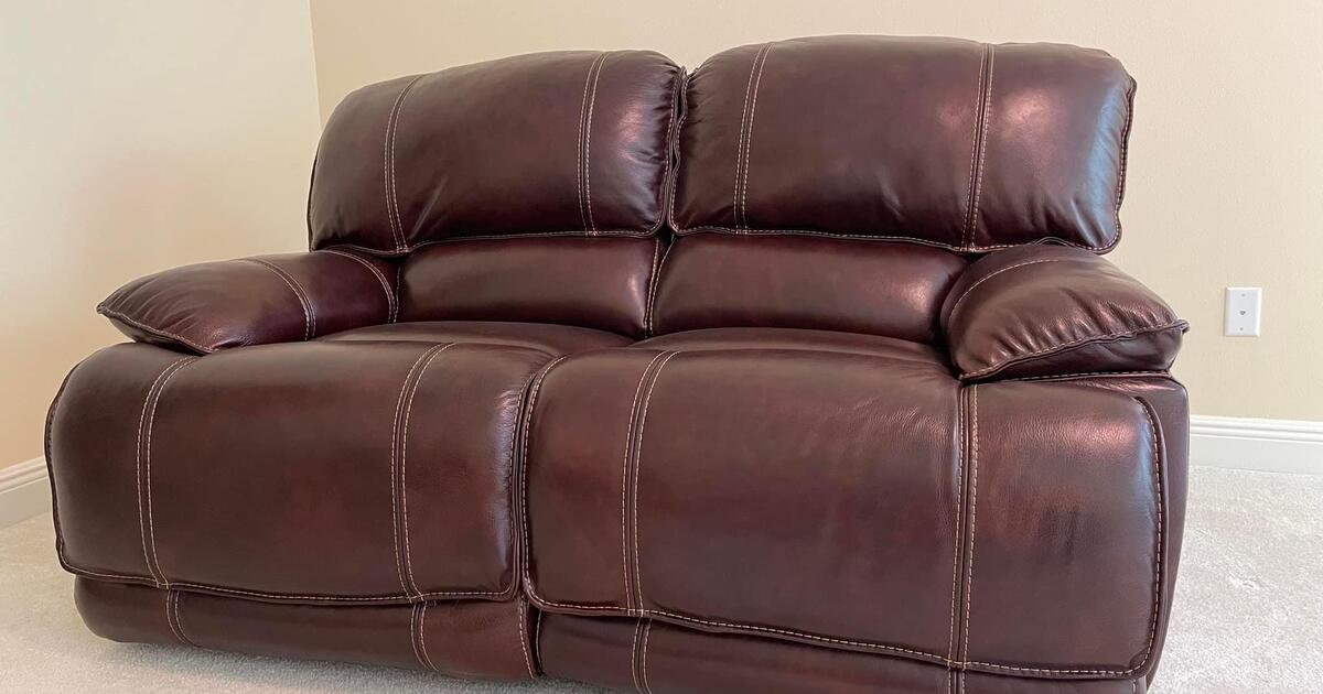 Havertys Maddux Leather Power Reclining Loveseat for sale. Pristine