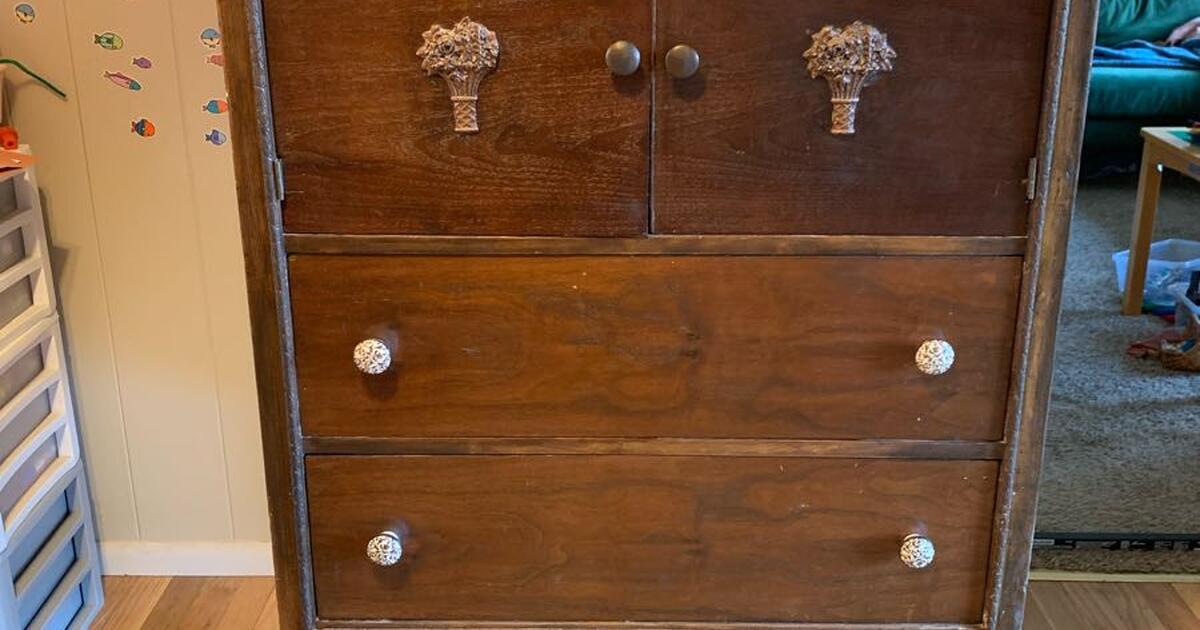 Antique dresser for 80 in Boise, ID Finds — Nextdoor