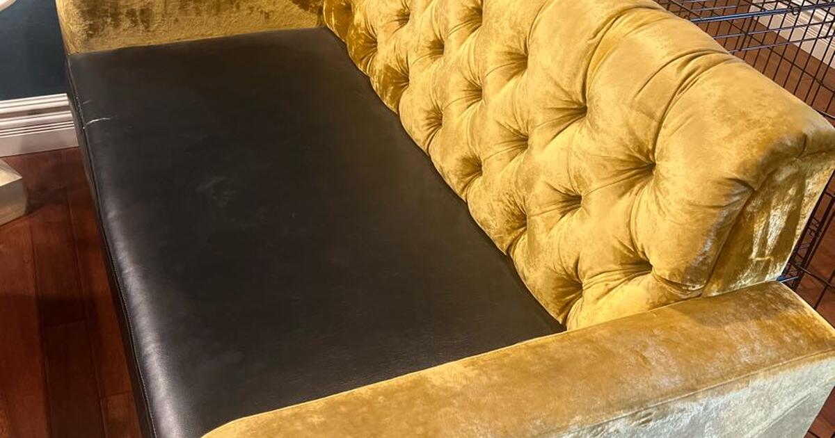 Free couches for Free in Scottsdale, AZ For Sale & Free — Nextdoor