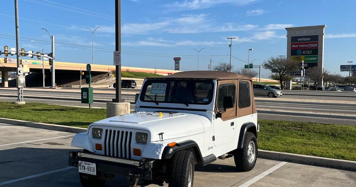 Jeep Wrangler With Under 35 000 Miles For 12000 In New Braunfels TX jeep-wrangler-with-under-35-000-miles-for-12000-in-new-braunfels-tx