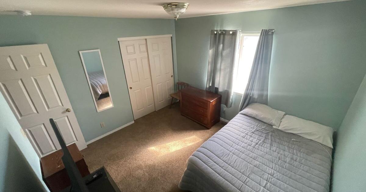 ROOM FOR RENT IN SUNRIDGE AREA for 850 in Gardnerville, NV For Sale