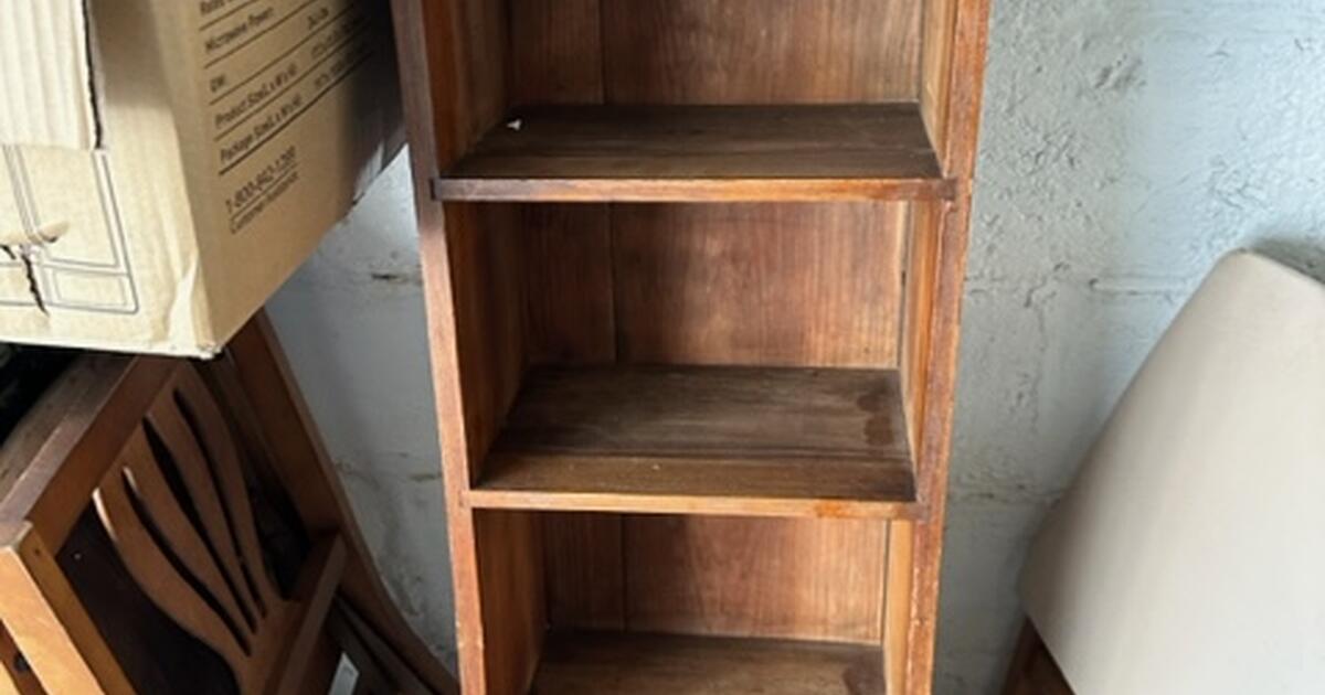 Narrow bookcase for Free in Watertown, MA Finds — Nextdoor