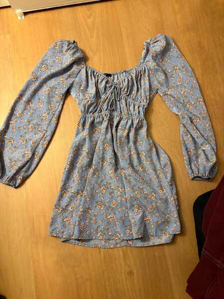 Floral Long Sleeve Dress Forever 21 For $10 In San Jose, CA | For Sale & Free Nextdoor Floral Long Sleeve Dress Forever 21 For $10 In San Jose, CA | For Sale & Free Nextdoor