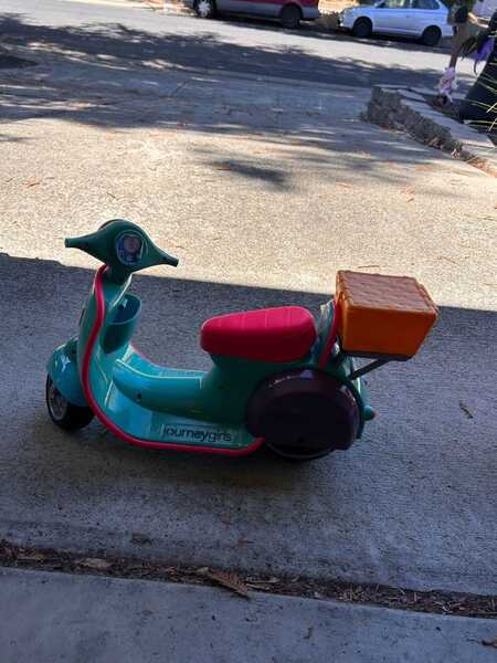 Journey Girls Toy Scooter For 10 In Concord CA For Sale Free Nextdoor