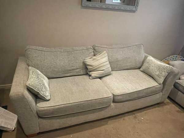 DFS SOPHIA RANGE 3 2 SEATER SOFA For 175 In Braintree Engl