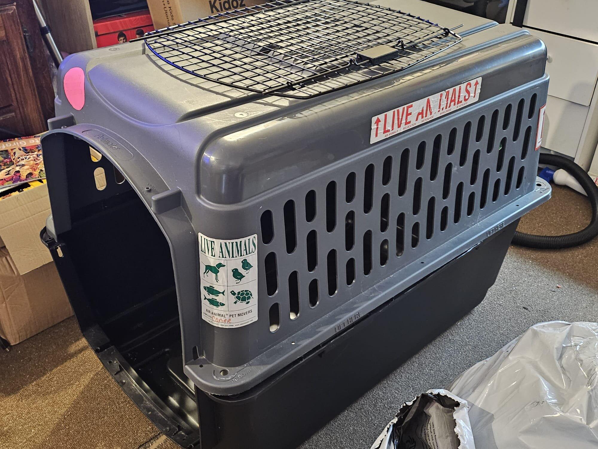 Extra Large Pet Carrier For £70 In London, Engl& For Sale Free