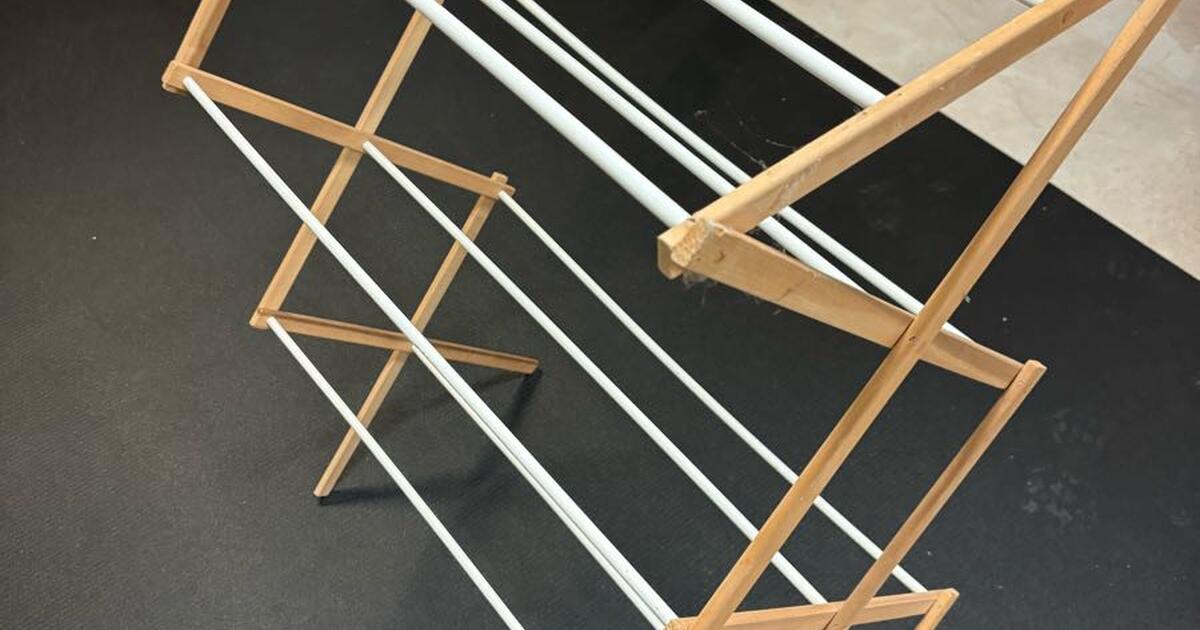 PENDING PICKUP Pop up drying rack for Free in Apple Valley, MN | For ...