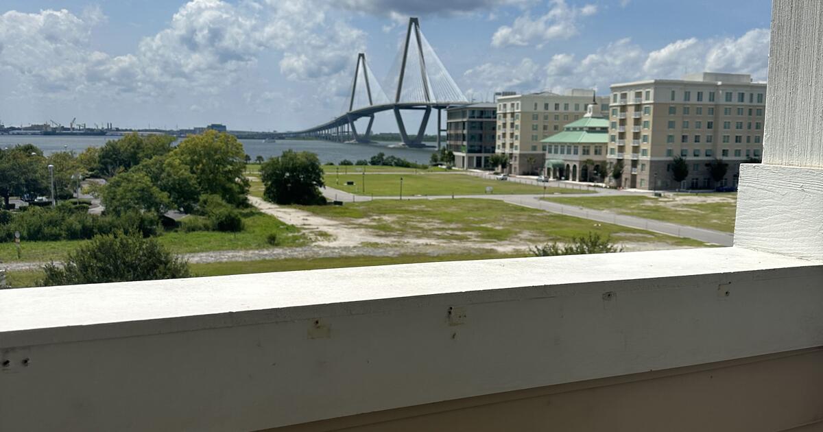 1 Bedroom Apartment Facing the Ravenel Bridge for 2100 in Mount Pleasant, SC Finds — Nextdoor