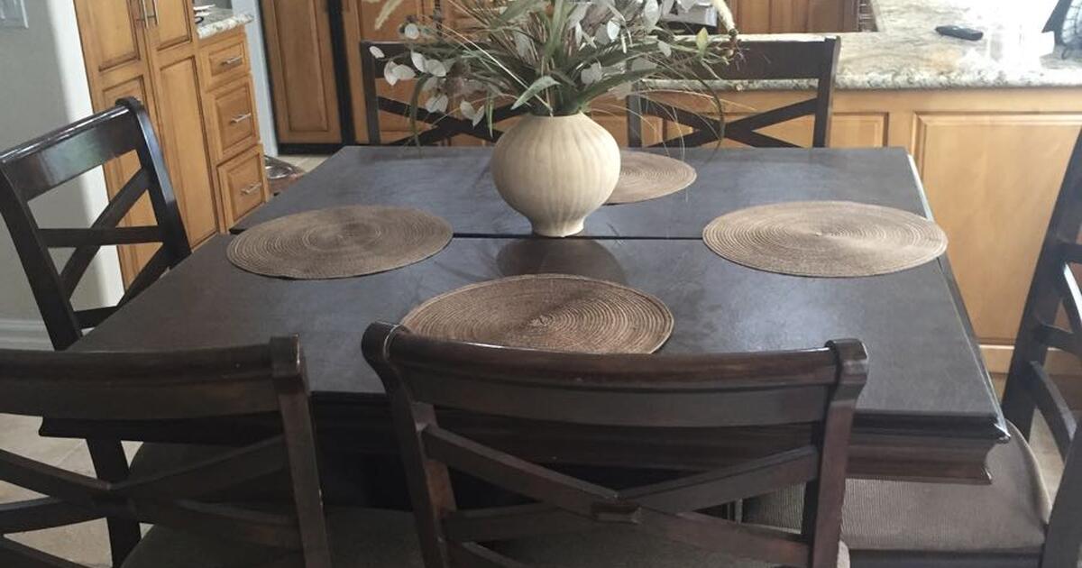 High Top Kitchen Table With 6 Chairs And Pad Nice Condition For Free High Top Kitchen Table With 6 Chairs And Pad Nice Condition For Free