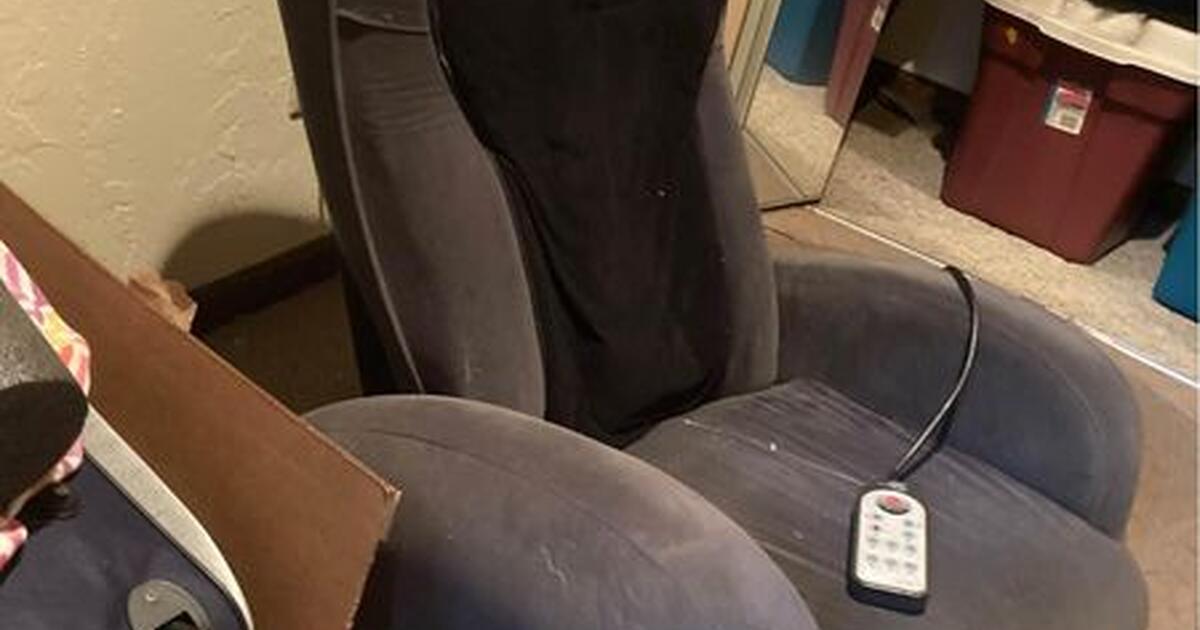iJoy Massage Chair for 200 in Gainesville, FL Finds — Nextdoor