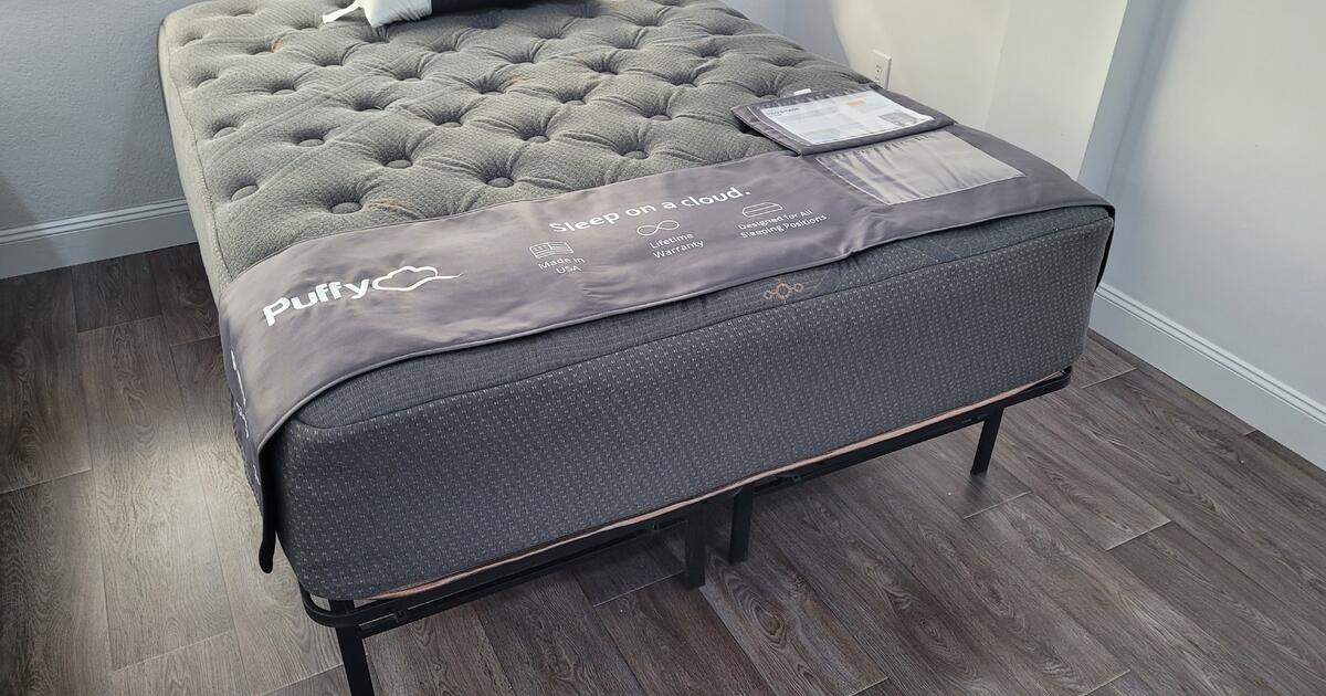 Brand New Queen Mattresses for sale at Veteran Mattress in North Port