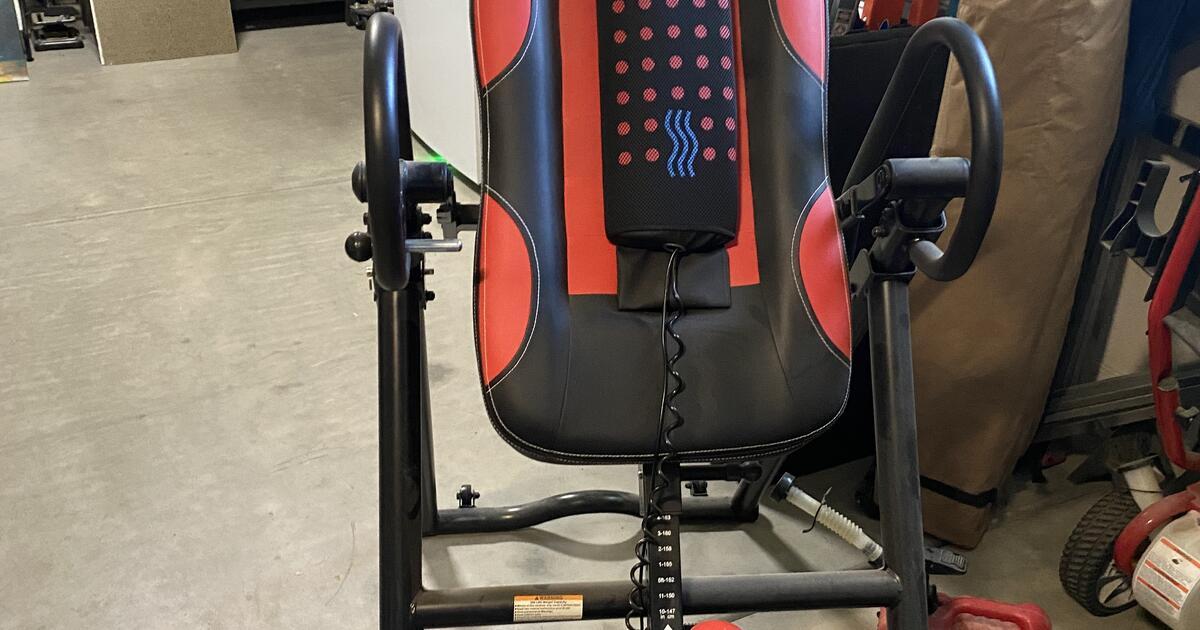 Gazelle exercise machine and incline table machine for 100 in Waddell