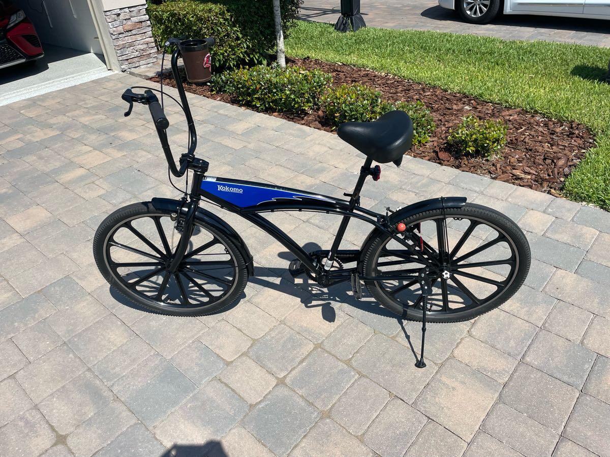 Mens 27 SCHWINN Kokomo beach cruiser very nice condition for