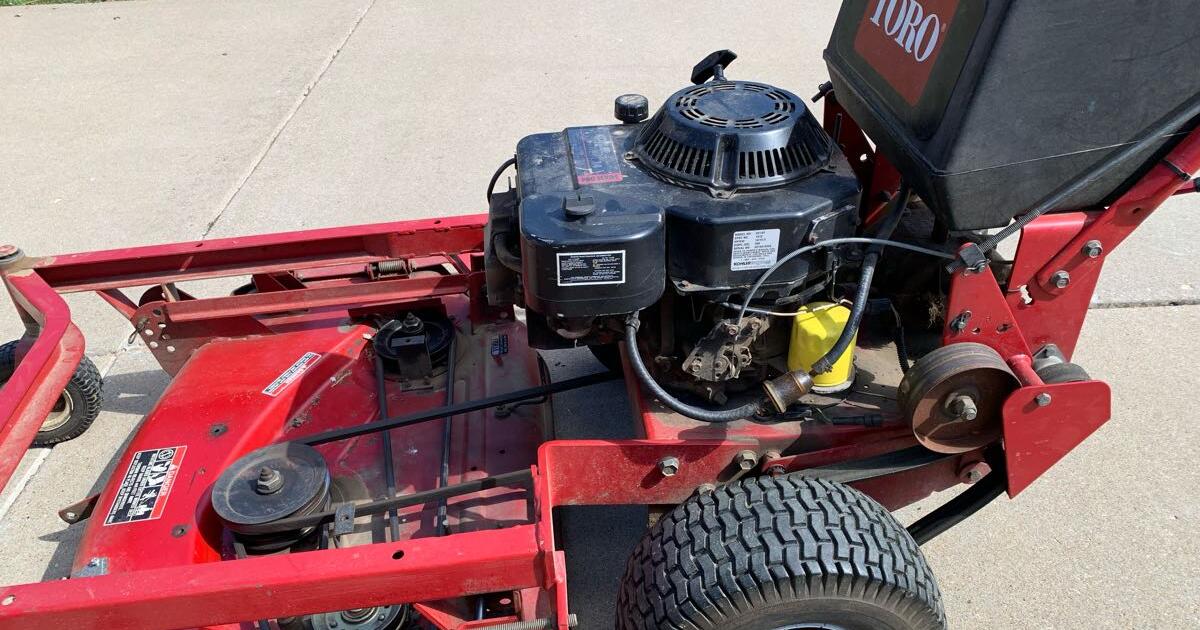 Toro Proline 44” walk behind commercial style mower for Free in St