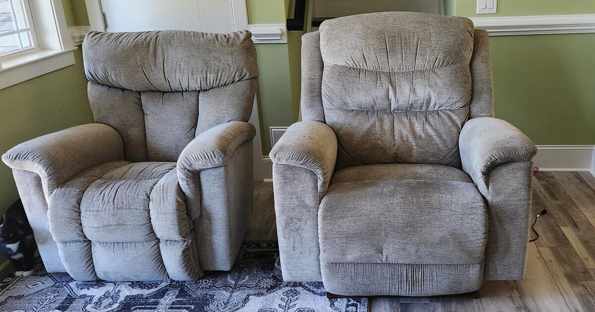 Lazy Boy Recliners for 500 in Ocean Isle Beach, NC For Sale & Free