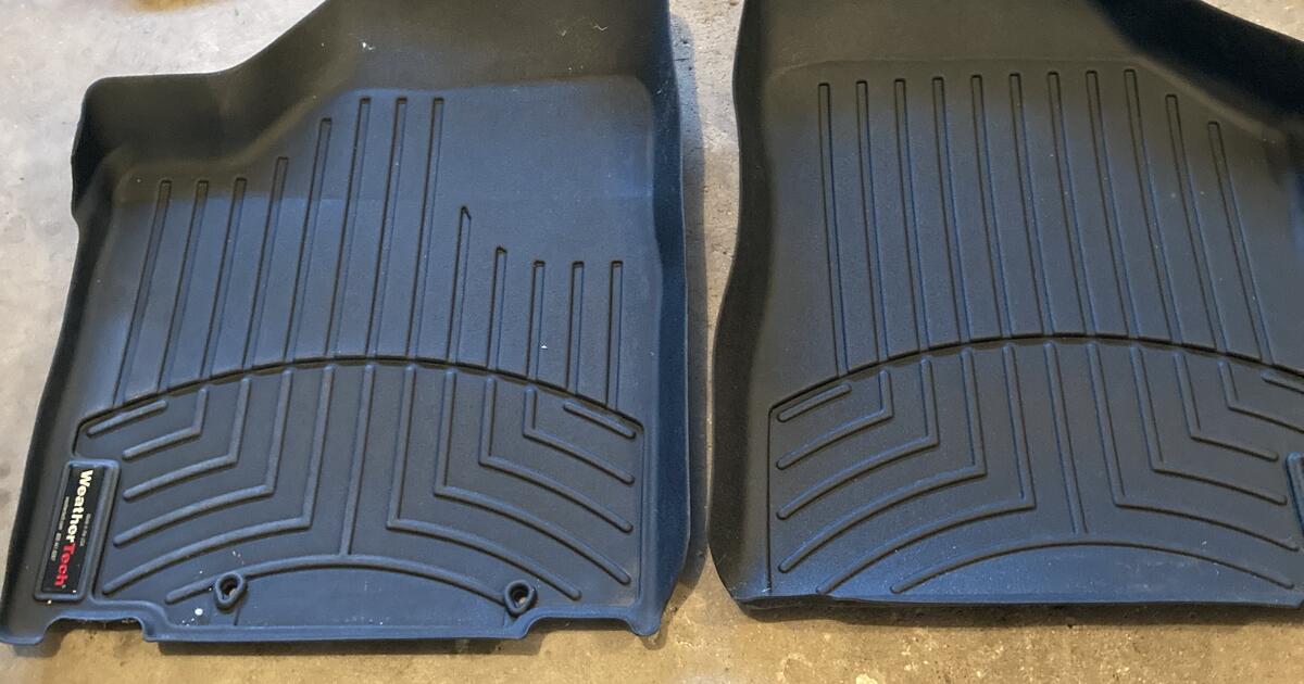 WEATHERTECH CAR MAT SET for 55 in Wheaton, IL For Sale & Free — Nextdoor