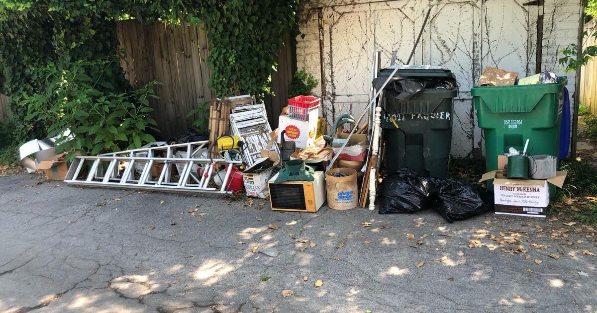 Cleaning out garage… in alley 4000 block Fauquier for Free in Richmond