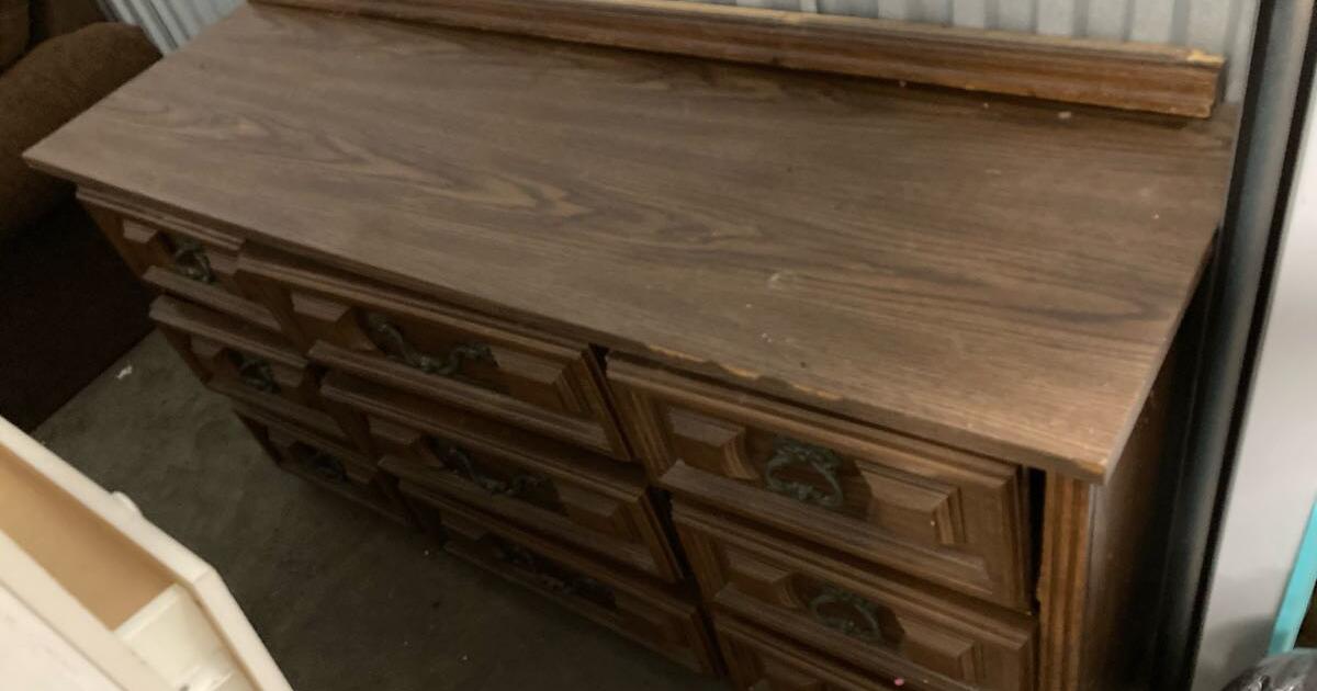 FREE 6 drawer wooden Dresser 2715 Madison Ave pickup location